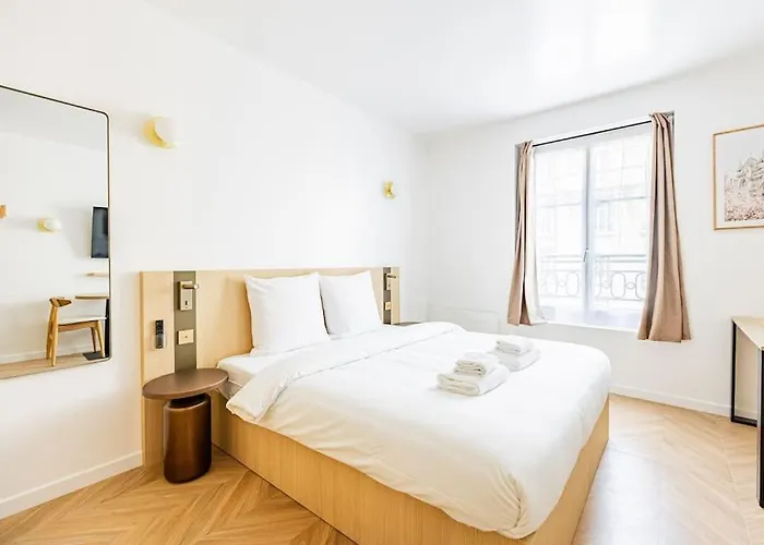 154 Suite Luxueuse-Etienne Marcel-Chatelet-Paris 3